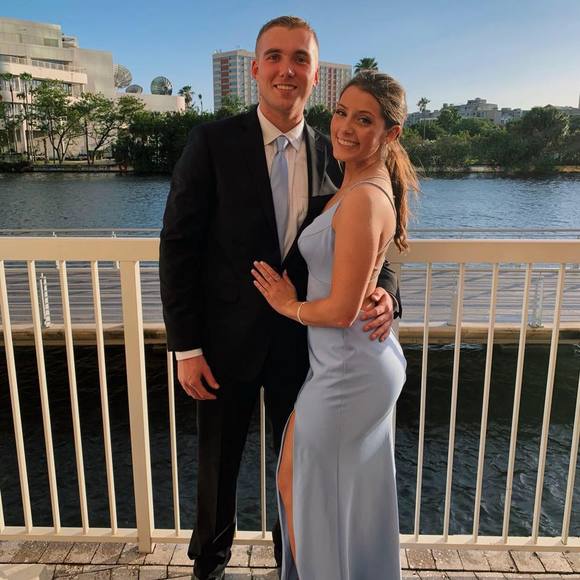 Meet your Posher, Alexa - Picture 2 of 3